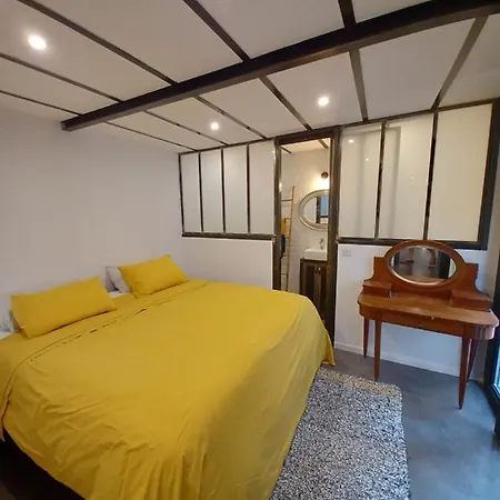 L Au Coeur De 140m 2 Cour Ideal Famille Sète