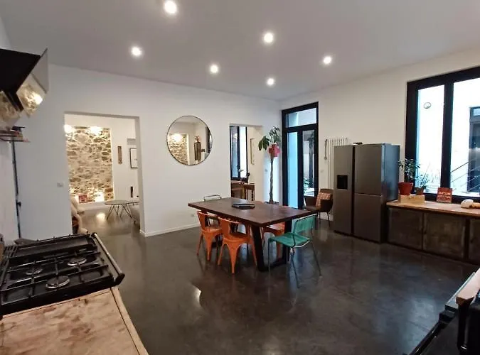 L Au Coeur De 140m 2 Cour Ideal Famille Διαμέρισμα *