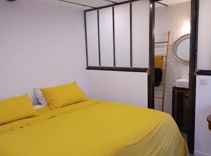 L Au Coeur De 140m 2 Cour Ideal Famille Διαμέρισμα *