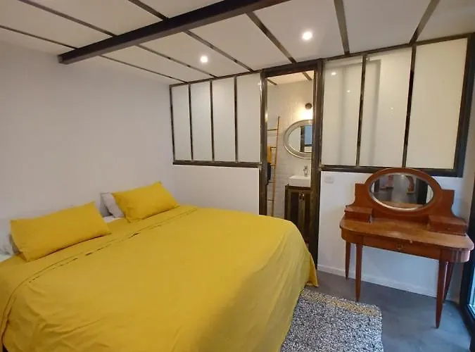 L Au Coeur De 140m 2 Cour Ideal Famille Σετ